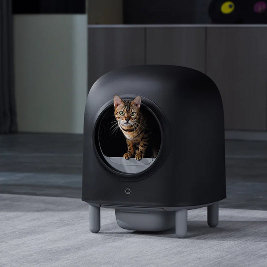Self Cleaning Cat Litter Box, App Control, Safety Protection, Automatic Smart Robot Litter Box for Multiple Cats, with Garbage Bags&Plastic Air Filter, Black& White